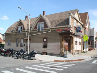 Motorcycle Bar With Global Following Will Close
