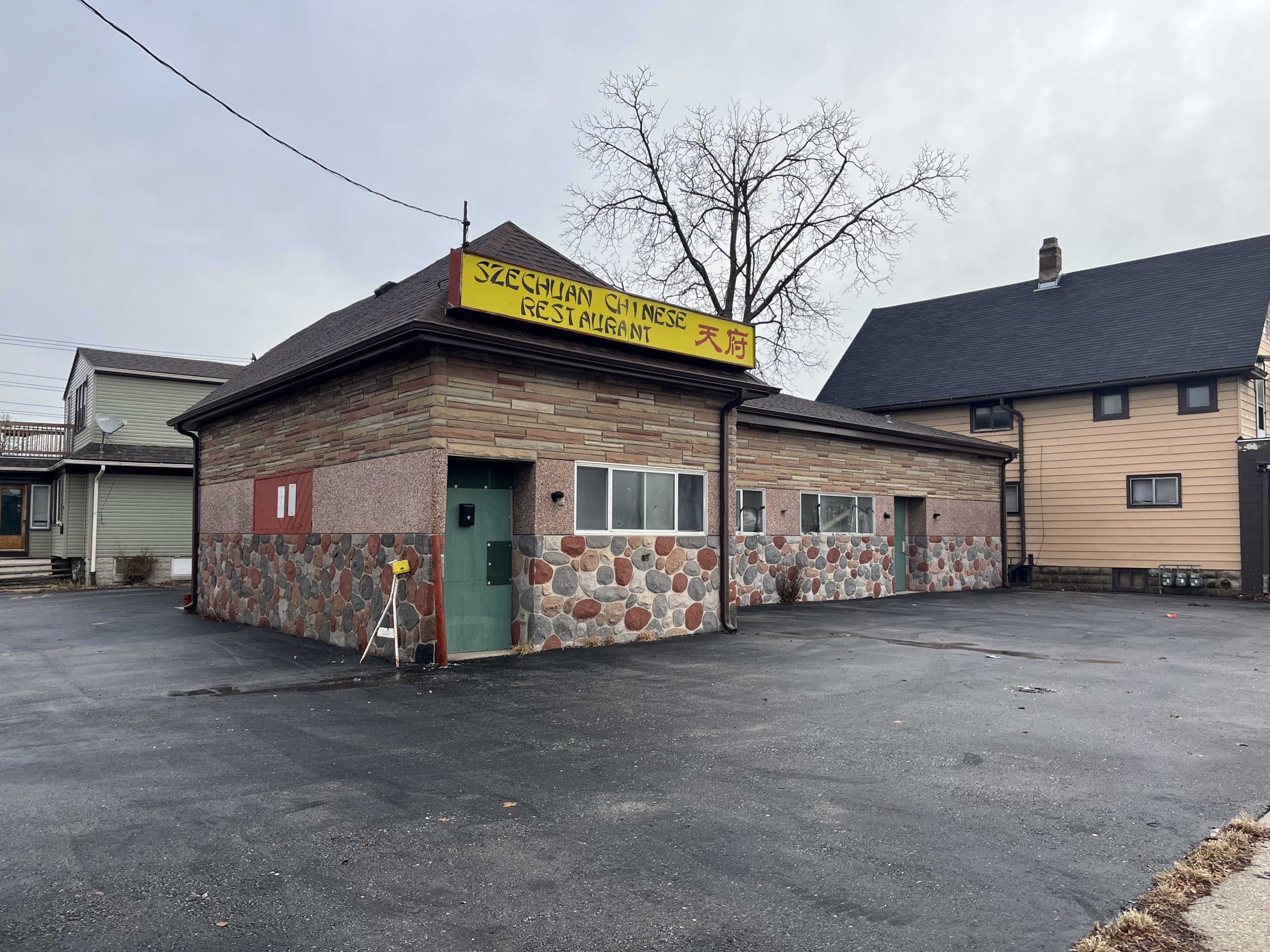 Sweet Little Waffles Will Replace Szechuan On Busy Street