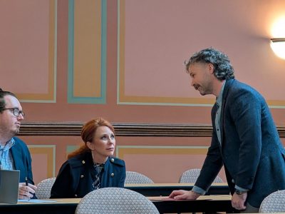 Bill Requires School Rules to Prevent Staff Grooming Students