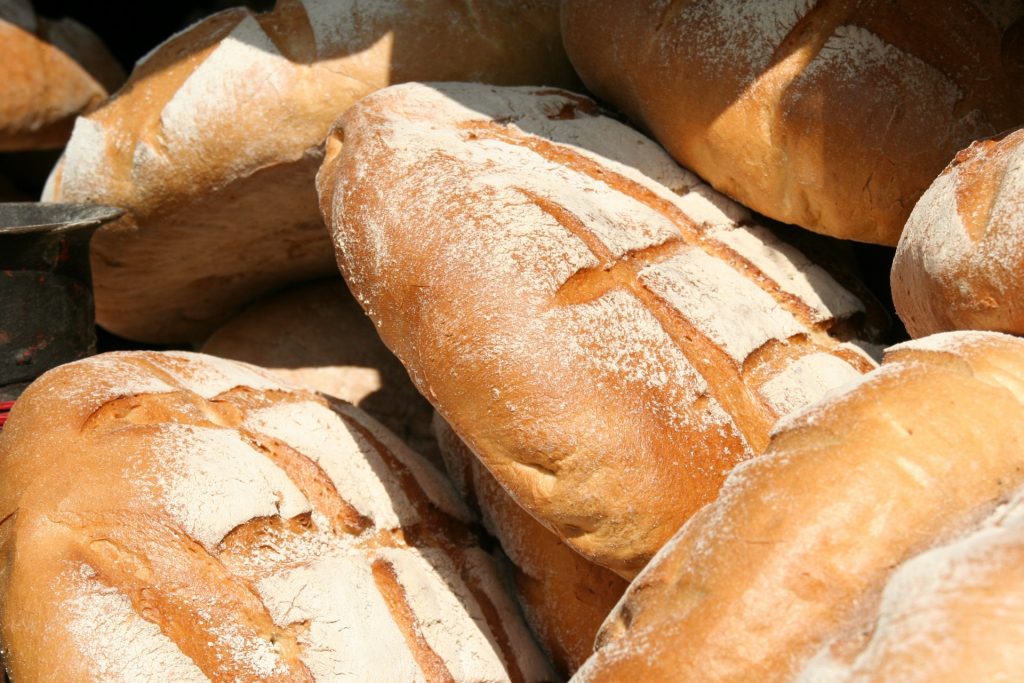Bread. (CC0 Public Domain)
