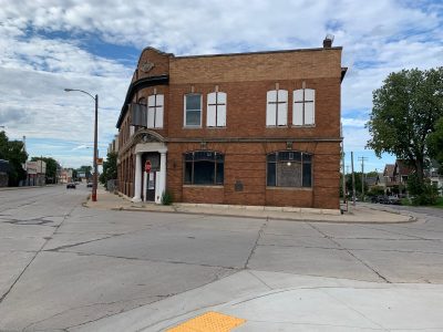 Jazz-Focused Cafe Closing