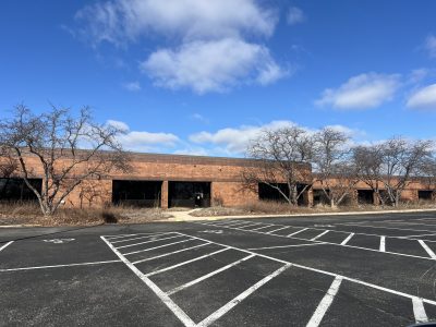 11400 W. Lake Park Dr.