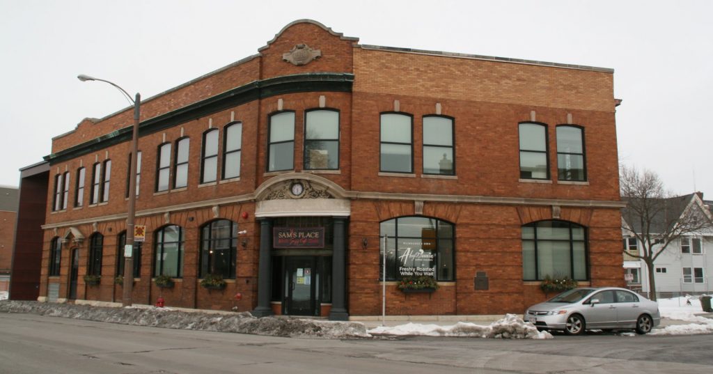 Site of Sam's Jazz Place Cafe at 3338 N. Martin Luther King Jr. Dr. Photo taken January 12th, 2021 by Jeramey Jannene. All Rights Reserved.