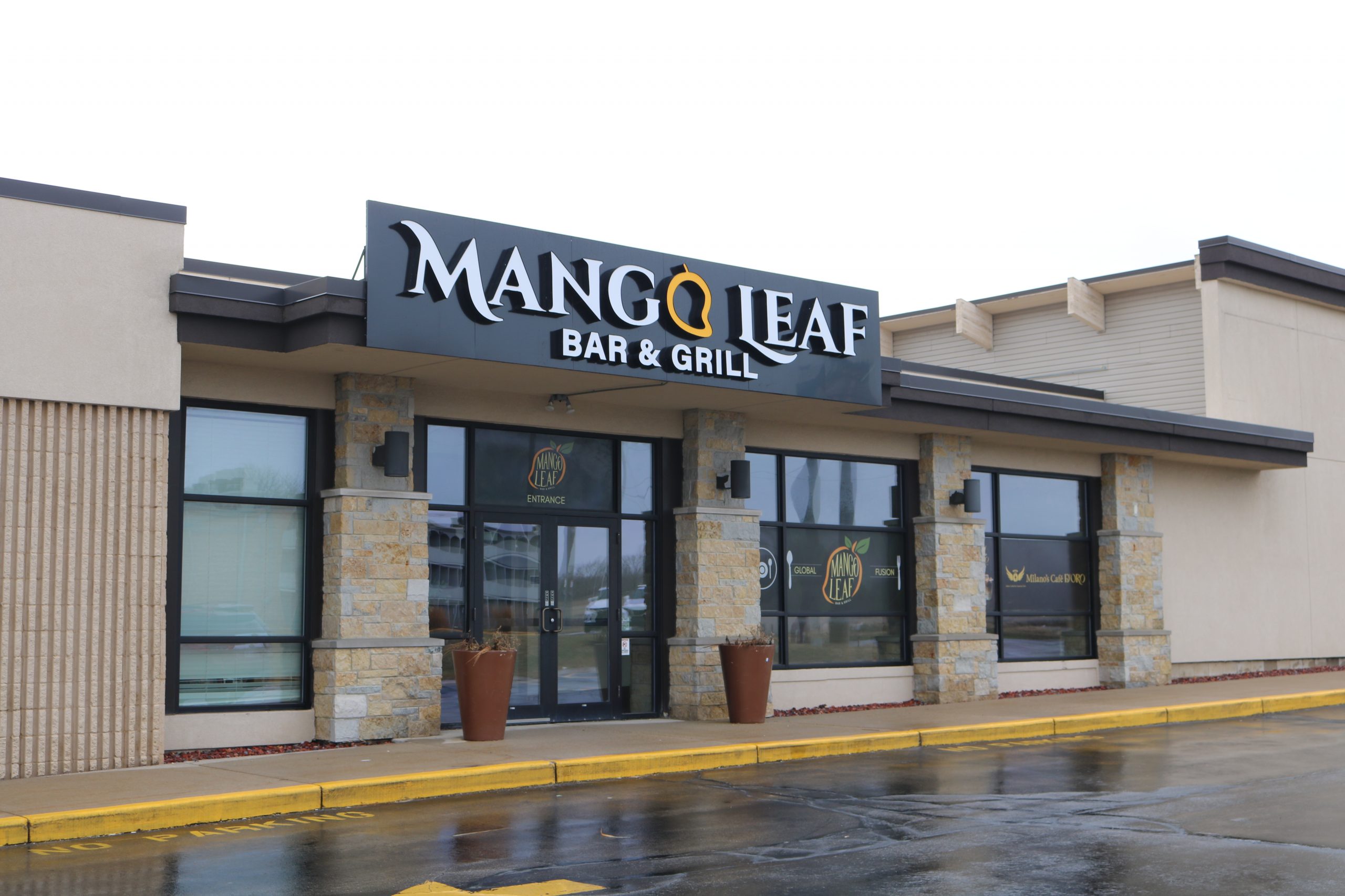 Cafe India Owner Buys Airport Hotel, Opens Mango Leaf Bar & Grill