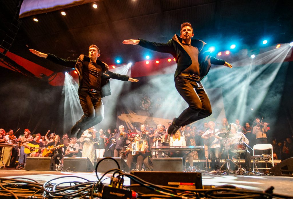 Gardiner Brothers. Photo courtesy of CelticMKE.