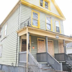 3222-3224 N. Richards St.

Photo taken March 26, 2026 by Jeramey Jannene. All Rights Reserved.