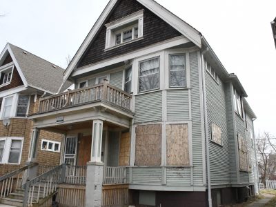 3266-3268 N. Buffum St.