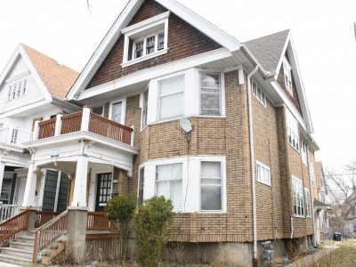 3272-3274 N. Buffum St.