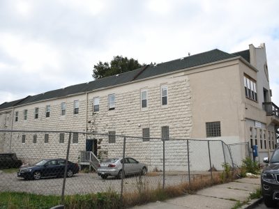 1960 S. Muskego Ave.