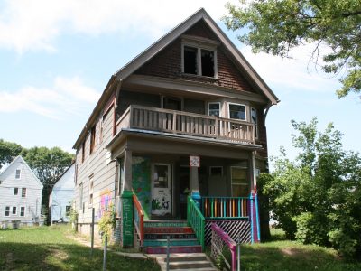 2821-2823 N. 33rd St.