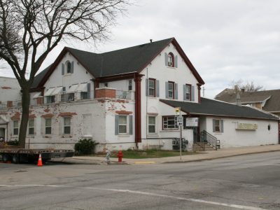 3232 W. Lincoln Ave.