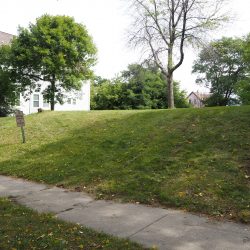 2326-2334 N. William Finlayson St. Photo by Jeramey Jannene.