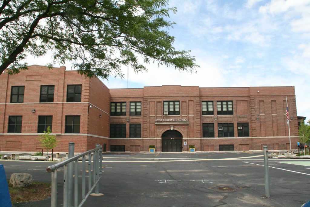 3014 W. Scott St.. Photo by Jeramey Jannene.