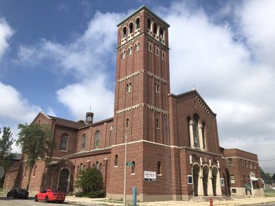 2480 W. Locust St.