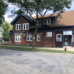 2434 W. Hadley St. Photo by Jeramey Jannene.