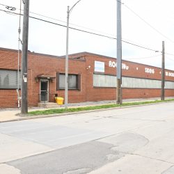 1230 W. Bruce St. Photo by Jeramey Jannene.