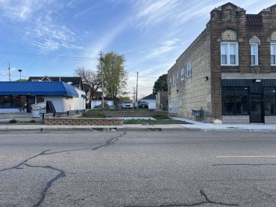 5016-5018 W. Center St.