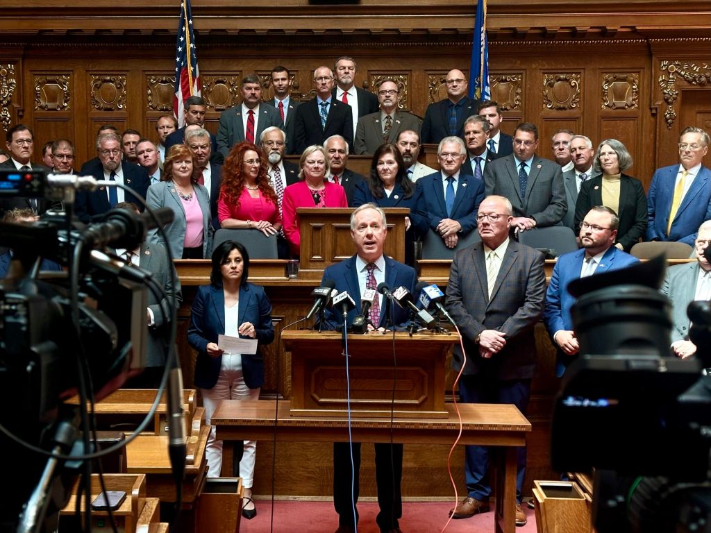 Assembly Speaker Robin Vos, R-Rochester, flanked by Assembly Republicans, addresses reporters ahead of a vote on the state budget on July 2, 2025. Anya van Wagtendonk/WPR