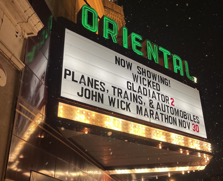 Oriental Theatre. Photo by Sophie Bolich.