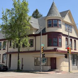 2674-2678 N. Holton St. Photo by Jeramey Jannene.