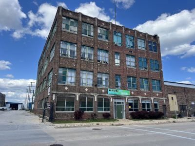 900 E. Keefe Ave.