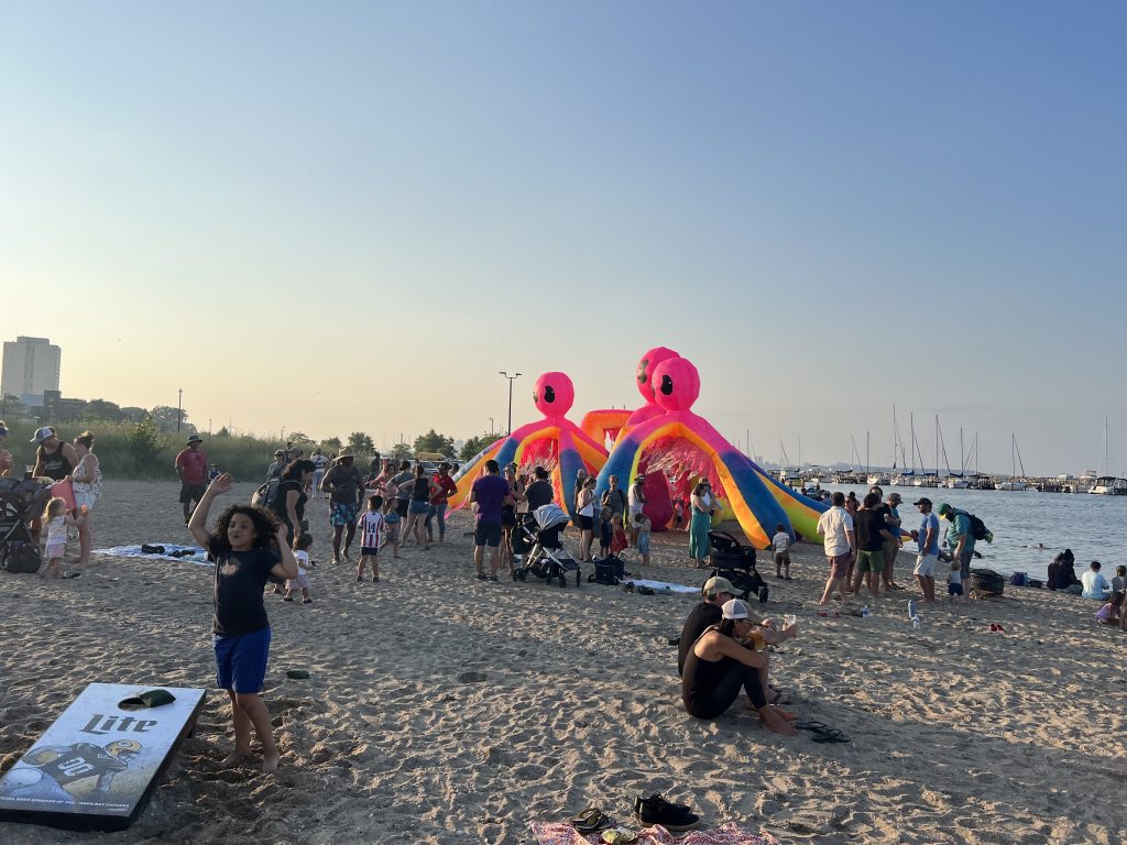 2024 ArtBlaze beach art festival at South Shore Beach. Photo by Jeramey Jannene.