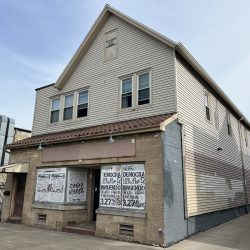 721 E. Center St. Photo by Jeramey Jannene.