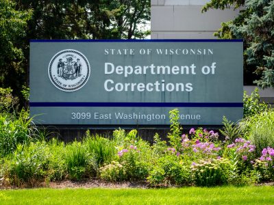 Wisconsin Prisons Bar Journalists From Recording Inmate Phone Calls