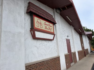 Now Serving: Milwaukee’s Oldest BBQ Joint, Speed Queen, Turns 70
