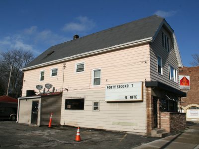 4200-4202 W. Burleigh St.