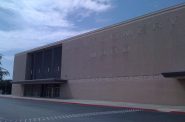 Former Montgomery Ward department store. Photo by Evan Wohrman from Mission Viejo, CA, United States of America, CC BY-SA 2.0 , via Wikimedia Commons