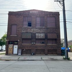 1100 S. Barclay St. Photo by Jeramey Jannene.