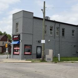 2000 W. Becher St. Photo by Jeramey Jannene.