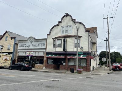 1100-1104 W. Lincoln Ave.