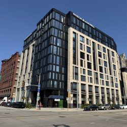 Huron Building. Photo by Jeramey Jannene.