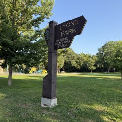 Lyons Park. Photo by Jeramey Jannene.