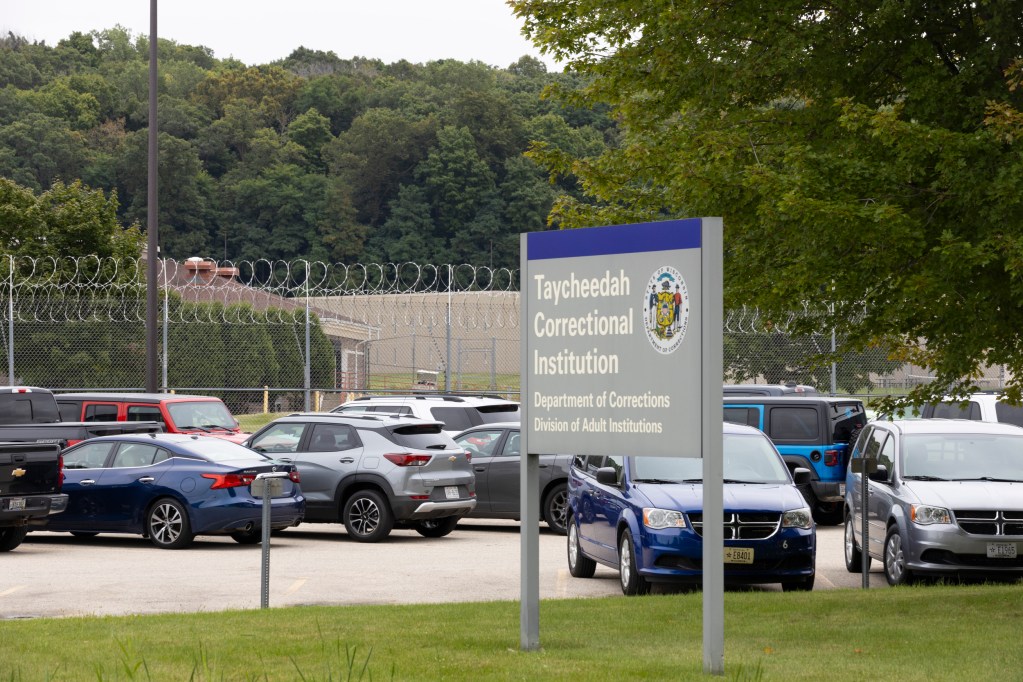 Taycheedah Correctional Institution, a maximum- and medium-security women’s prison, is seen on Aug. 29, 2024, in Fond du Lac, Wis. Natalie Murphy, who is currently incarcerated at the facility, is one of 12 people who will appear before the Commutation Advisory Board on Friday. (Joe Timmerman / Wisconsin Watch)