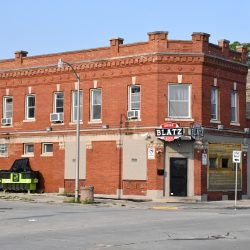 Premier Sports Lounge at 4001-4003 W. North Ave. Photo by Jeramey Jannene.