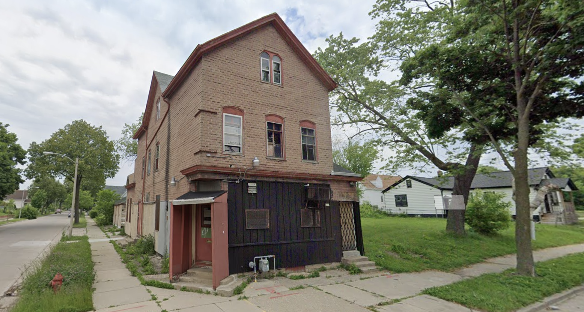 New Bar Planned for Lindsay Heights
