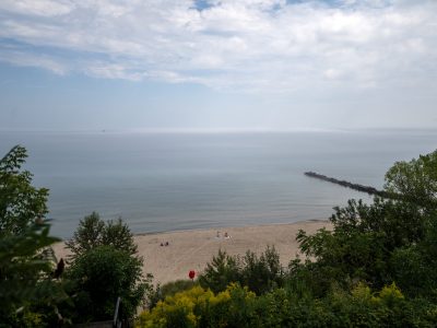 Milwaukee County Judge Reverses Trespassing Citation in Lake Michigan Beach Walker Case