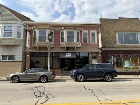 2639-2643 S. Kinnickinnic Ave. Photo by Jeramey Jannene.