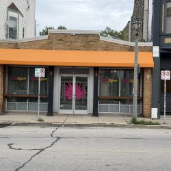 2242-2246 S. Kinnickinnic Ave. Photo by Jeramey Jannene.
