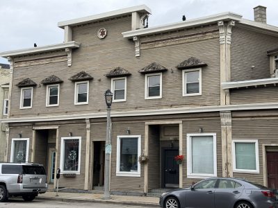 2224-2232 S. Kinnickinnic Ave.