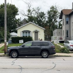 2179 S. Kinnickinnic Ave. Photo by Jeramey Jannene.