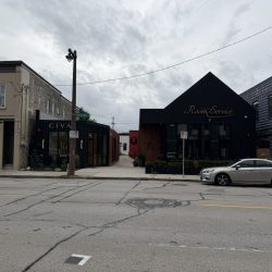 2159-2161 S. Kinnickinnic Ave. Photo by Jeramey Jannene.