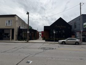 2159-2161 S. Kinnickinnic Ave. Photo by Jeramey Jannene.