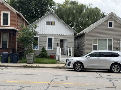 2143 S. Kinnickinnic Ave.