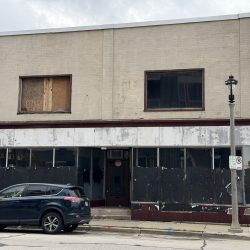 2133 S. Kinnickinnic Ave. Photo by Jeramey Jannene.