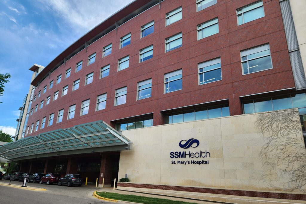 Nurses at St. Mary's Hospital in Madison have petitioned for an election to vote on joining the Service Employees International Union. (Photo by Erik Gunn/Wisconsin Examiner)