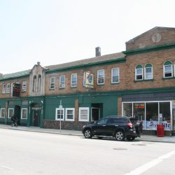 2117-2131 W. Wells St. Photo by Jeramey Jannene.